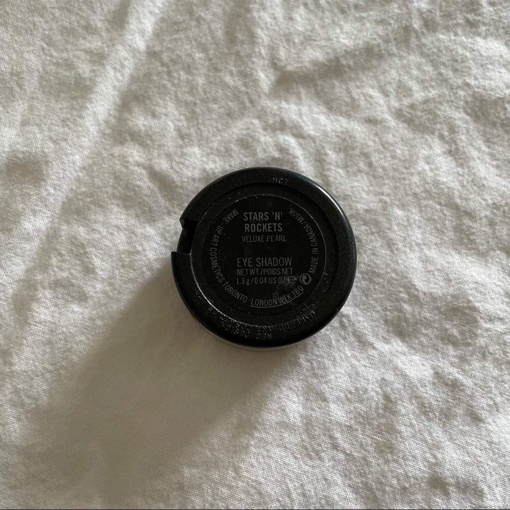 MAC Eyeshadow - Picture 5 of 8